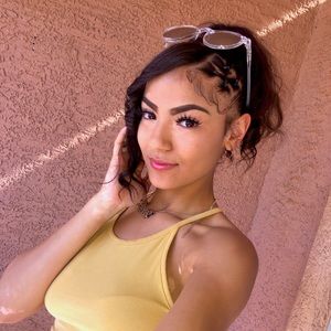 Meet your Posher, Daija